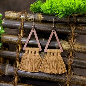 Women's Pierced Dangle Vintage Style Bohemian Wooden Earrings